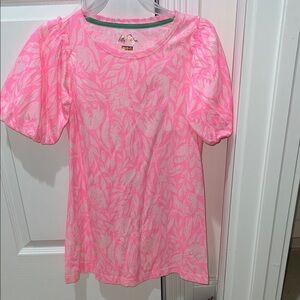 Lilly Pulitzer Pink and White Puff Sleeve Top